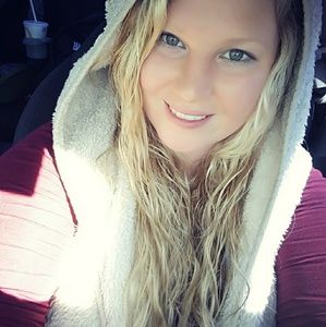 Meet your Posher, Alice